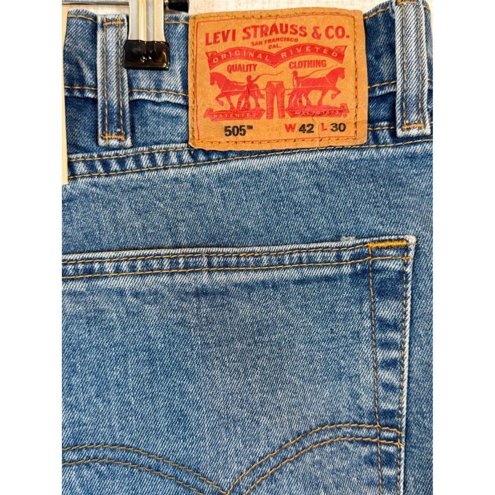 Levis 505 Regular Fit Stretch Jeans Men 42x30 Medium Wash Blue Dad Jeans Classic